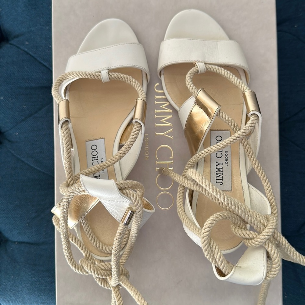 Jimmy Choo Maddie Sandal in White/Gold size 5/35 - Lace up front